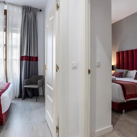 Bibo Plaza Nueva Aparthotel