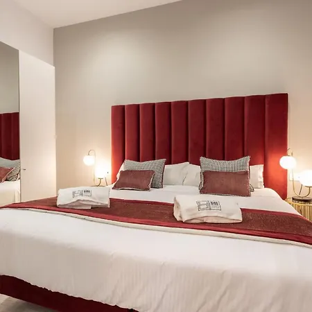 Bibo Plaza Nueva Aparthotel 3*
