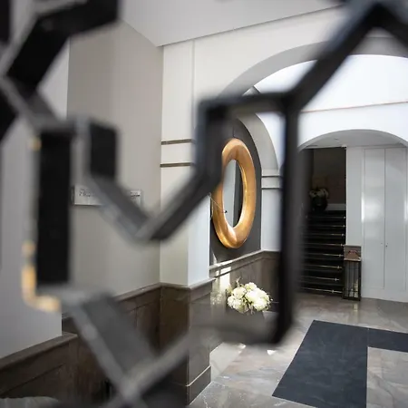 Apart Otel Bibo Plaza Nueva 3*