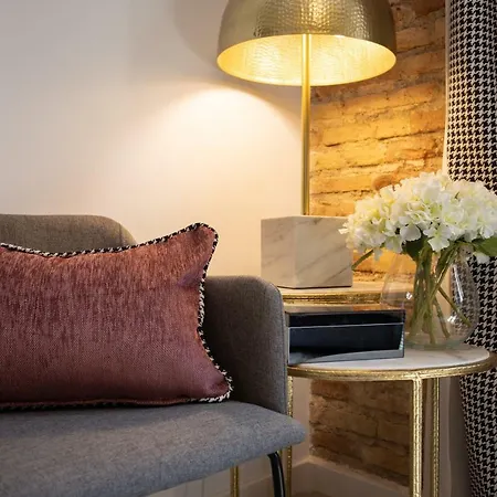 Bibo Plaza Nueva Apart Otel