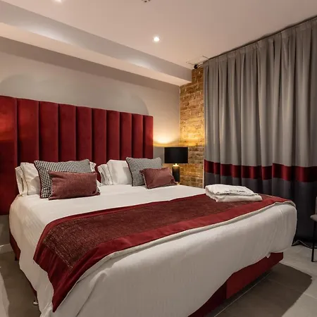 Bibo Plaza Nueva Apart Otel